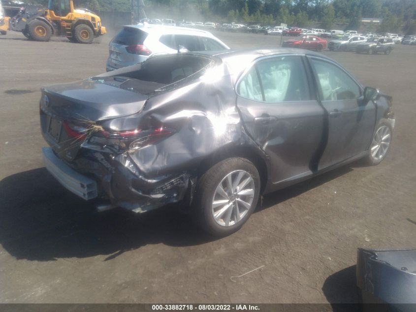 2022 TOYOTA CAMRY LE VIN: 4T1C11BK1NU055261