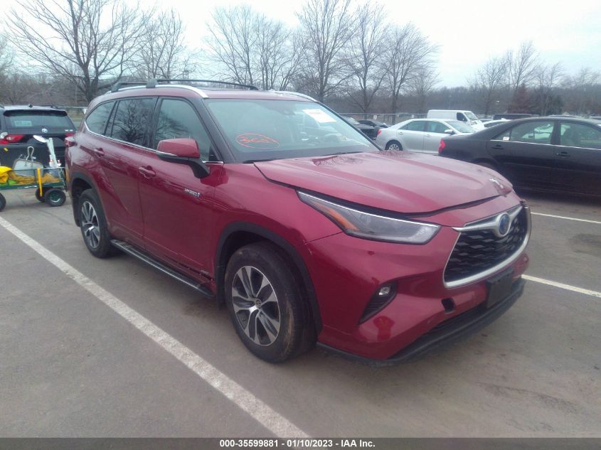2021 TOYOTA HIGHLANDER HYBRID XLE VIN: 5TDGBRCH6MS038446
