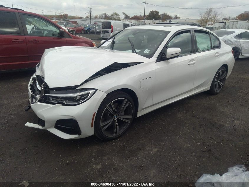 2021 BMW 3 SERIES 330E XDRIVE VIN: 3MW5P9J05M8C07030