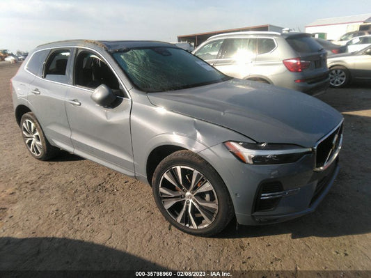 2022 VOLVO XC60 MOMENTUM VIN: YV4L12DK1N1002744