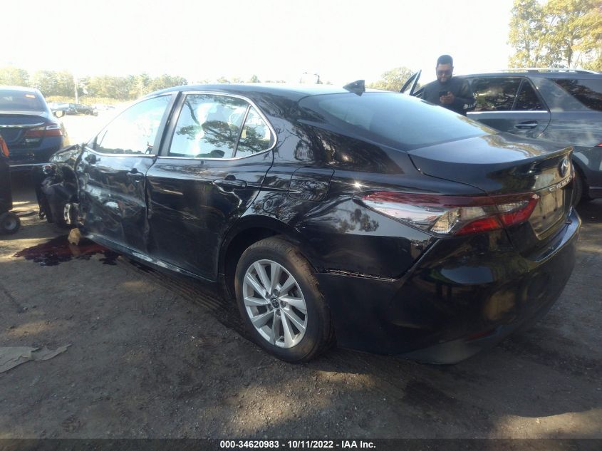 2022 TOYOTA CAMRY LE VIN: 4T1C11BK5NU054842