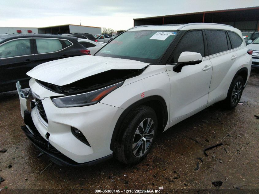 2021 TOYOTA HIGHLANDER XLE VIN: 5TDGZRAH3MS064825