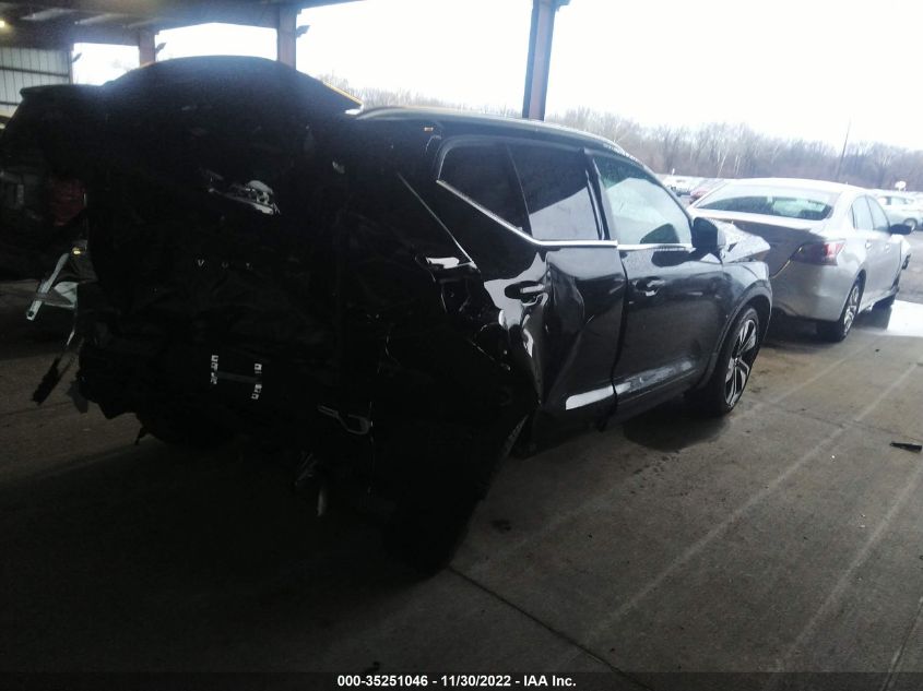 2023 VOLVO XC40 ULTIMATE BRIGHT THEME VIN: YV4L12UA4P2914935