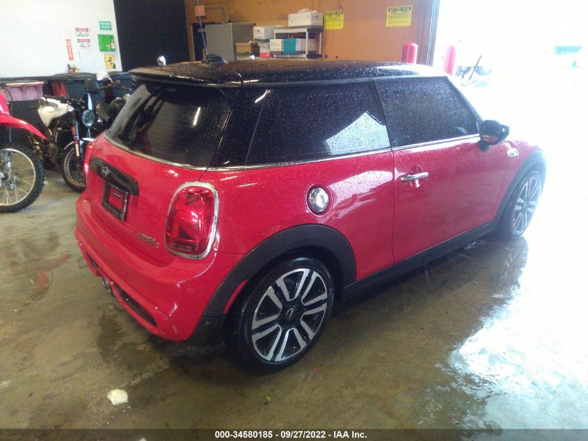 2021 MINI HARDTOP 2 DOOR COOPER S VIN: WMWXR5C01M2M91151