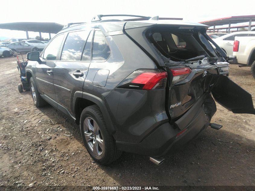 2022 TOYOTA RAV4 XLE VIN: 2T3W1RFV3NC195272