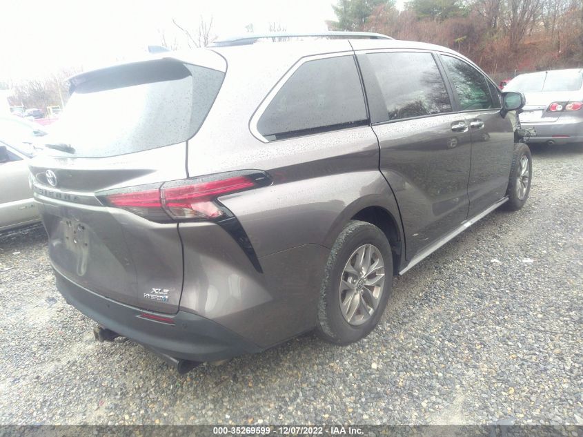 2022 TOYOTA SIENNA XLE VIN: 5TDYRKECXNS107777