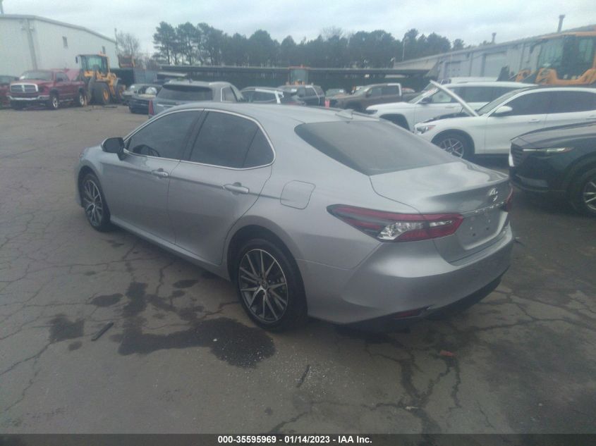 2022 TOYOTA CAMRY XLE VIN: 4T1F11BK8NU060261