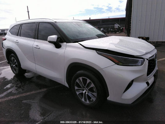 2021 TOYOTA HIGHLANDER XLE VIN: 5TDGZRAH9MS517359