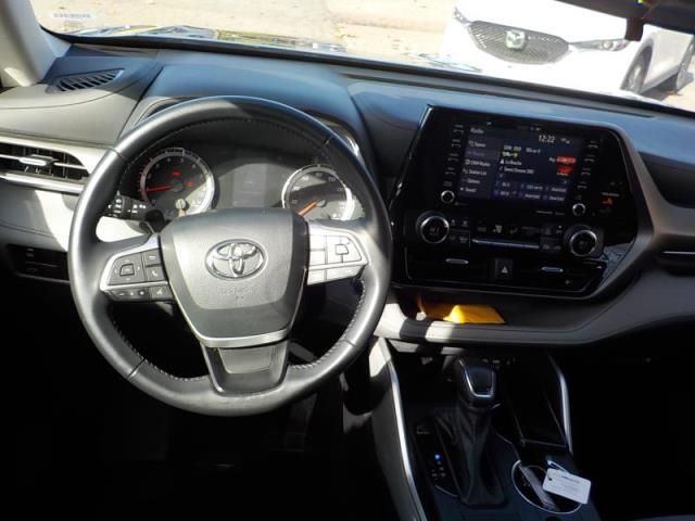 2022 TOYOTA HIGHLANDER LE VIN: 5TDBZRBH8NS187949