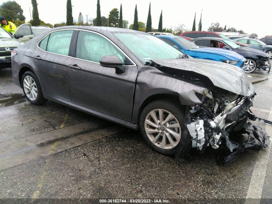 2022 TOYOTA CAMRY LE VIN: 4T1C11AK7NU074009