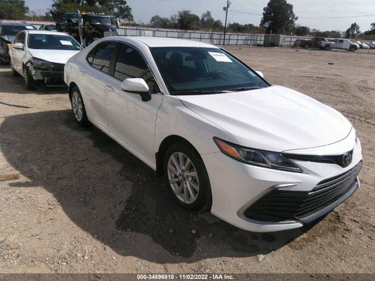 2021 TOYOTA CAMRY LE VIN: 4T1C11AK5MU560820