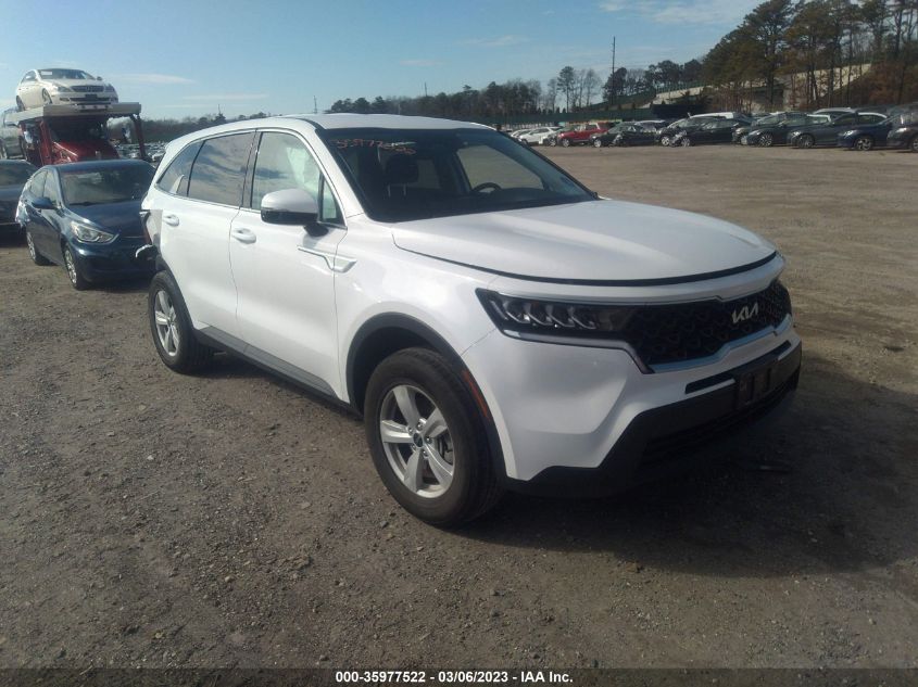 2022 KIA SORENTO LX VIN: 5XYRGDLC4NG080534