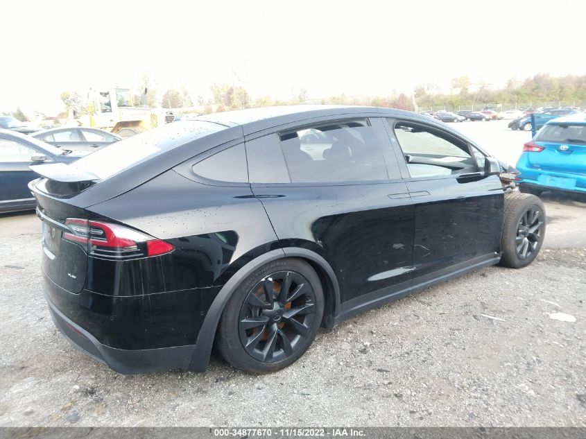 2022 TESLA MODEL X VIN: 7SAXCBE57NF333104