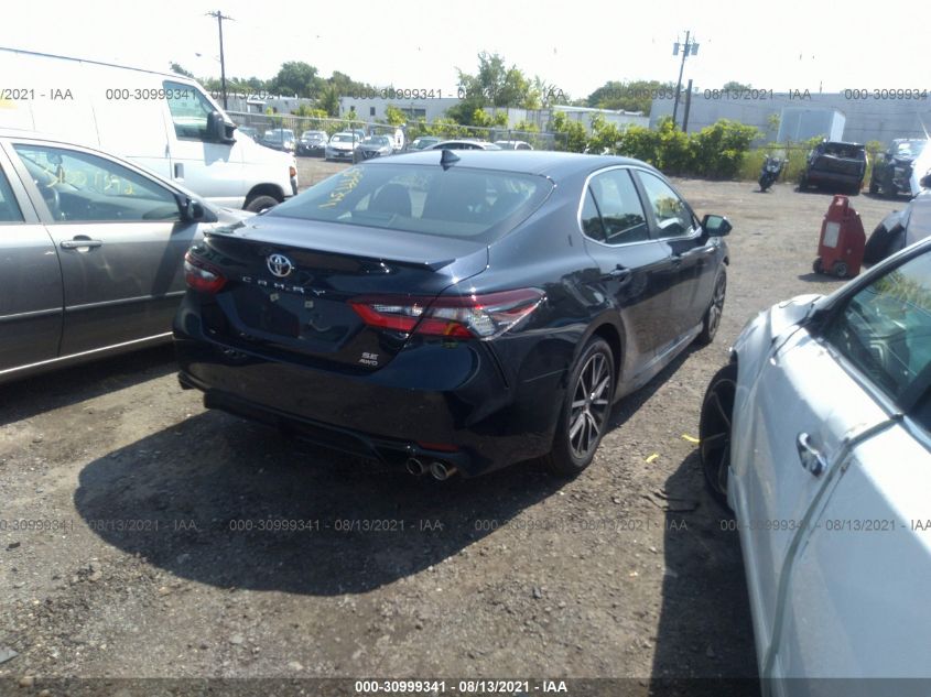 2021 TOYOTA CAMRY SE VIN: 4T1G11BK8MU032480