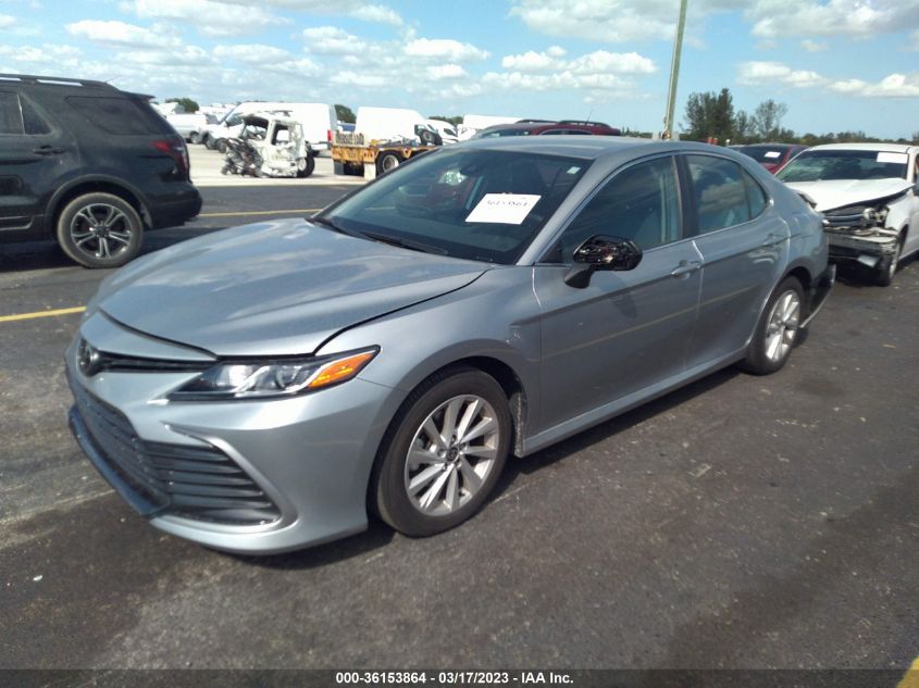 2022 TOYOTA CAMRY LE VIN: 4T1C11AKXNU658548