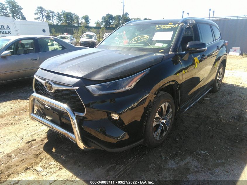 2021 TOYOTA HIGHLANDER XLE VIN: 5TDGZRBH9MS539263