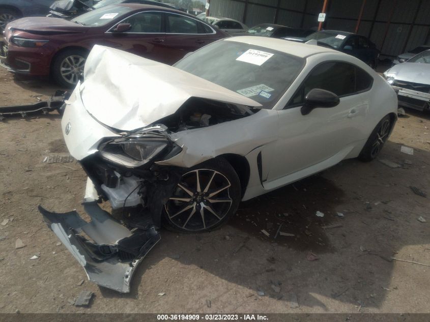 2022 TOYOTA GR86 VIN: JF1ZNBC13N8758745