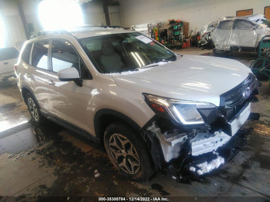 2022 SUBARU FORESTER PREMIUM VIN: JF2SKAEC1NH438273