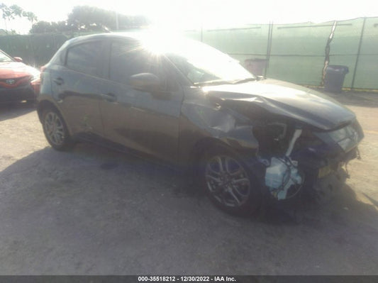 2020 TOYOTA YARIS HATCHBACK LE/XLE VIN: 3MYDLBJV3LY703523