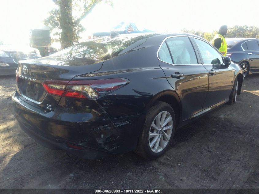 2022 TOYOTA CAMRY LE VIN: 4T1C11BK5NU054842