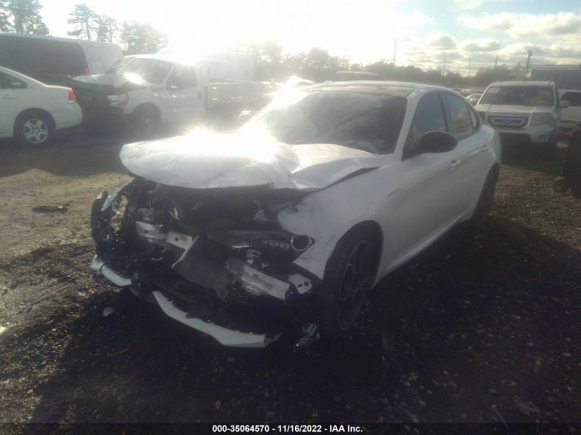 2022 ALFA ROMEO GIULIA VELOCE VIN: ZARFANBN8N7655301