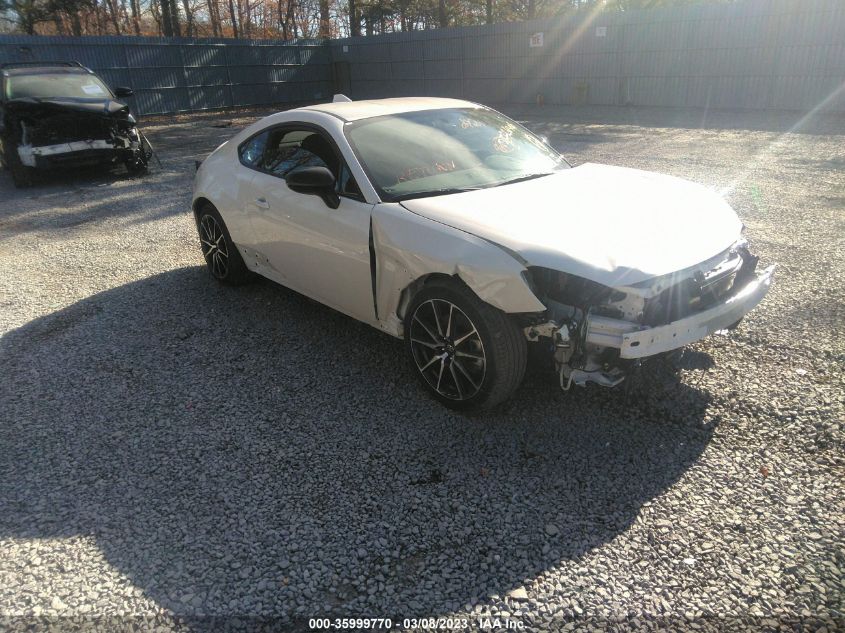 2023 TOYOTA GR86 VIN: JF1ZNBC14P8752424