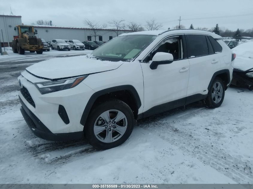 2022 TOYOTA RAV4 HYBRID XLE VIN: JTMRWRFVXND568480
