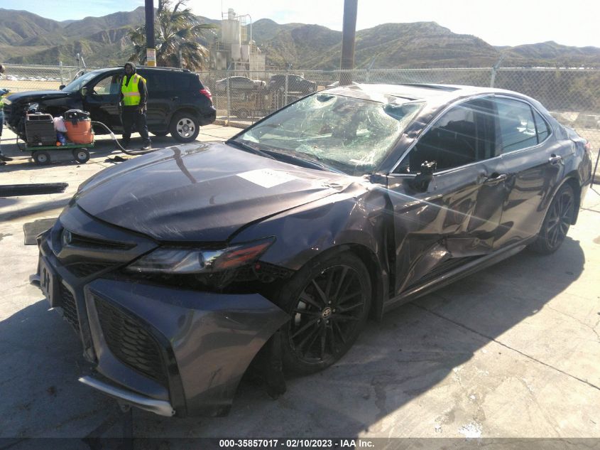 2022 TOYOTA CAMRY HYBRID XSE VIN: 4T1K31AK5NU575535