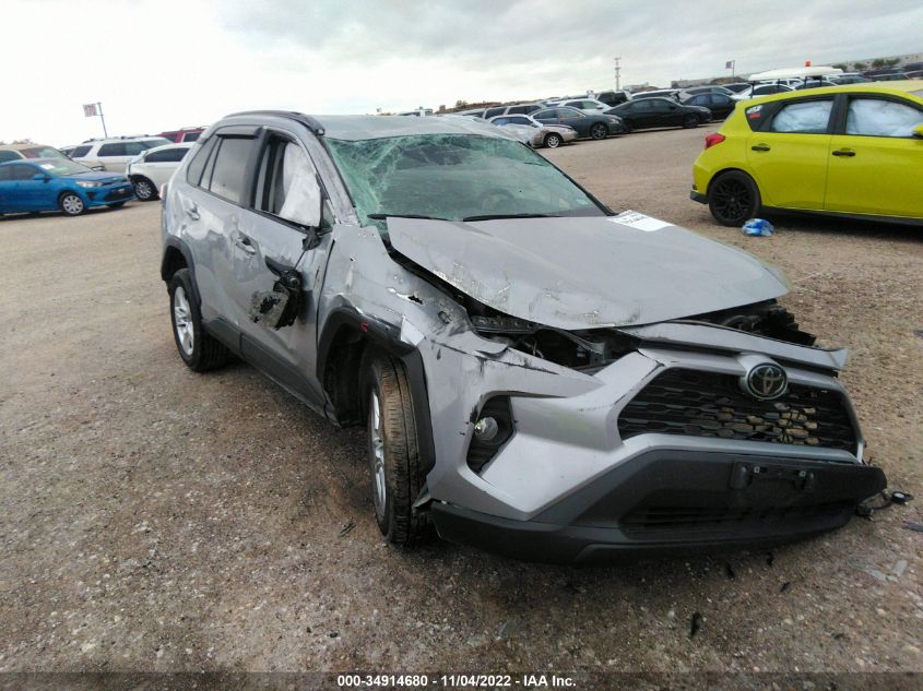 2021 TOYOTA RAV4 XLE VIN: 2T3W1RFV9MW121254