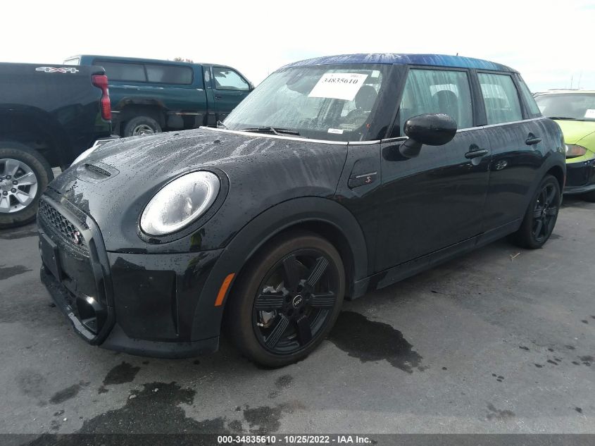 2023 MINI HARDTOP 4 DOOR COOPER S VIN: WMW53DK04P2S53190