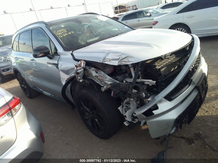 2022 KIA SORENTO SX VIN: 5XYRK4LF7NG086210