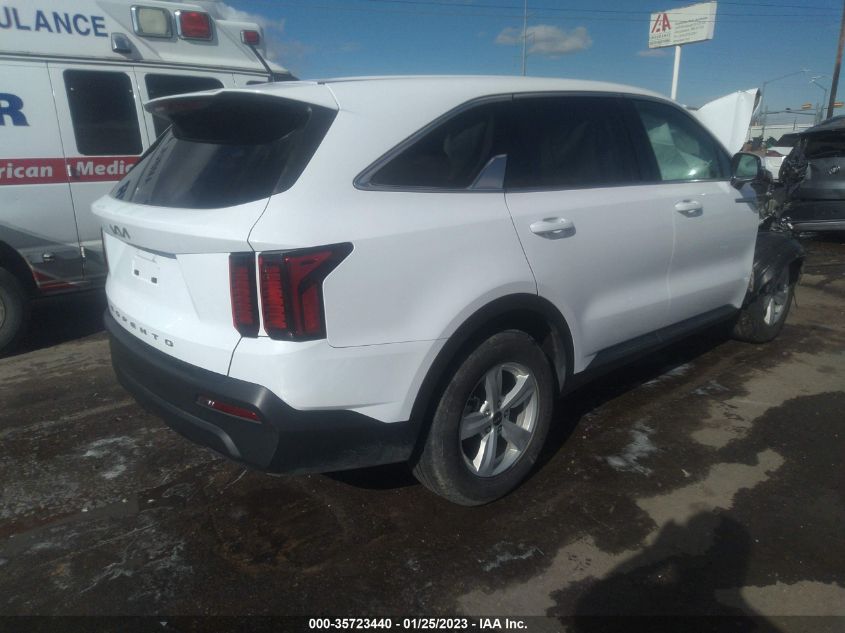 2022 KIA SORENTO LX VIN: 5XYRG4LC8NG075109