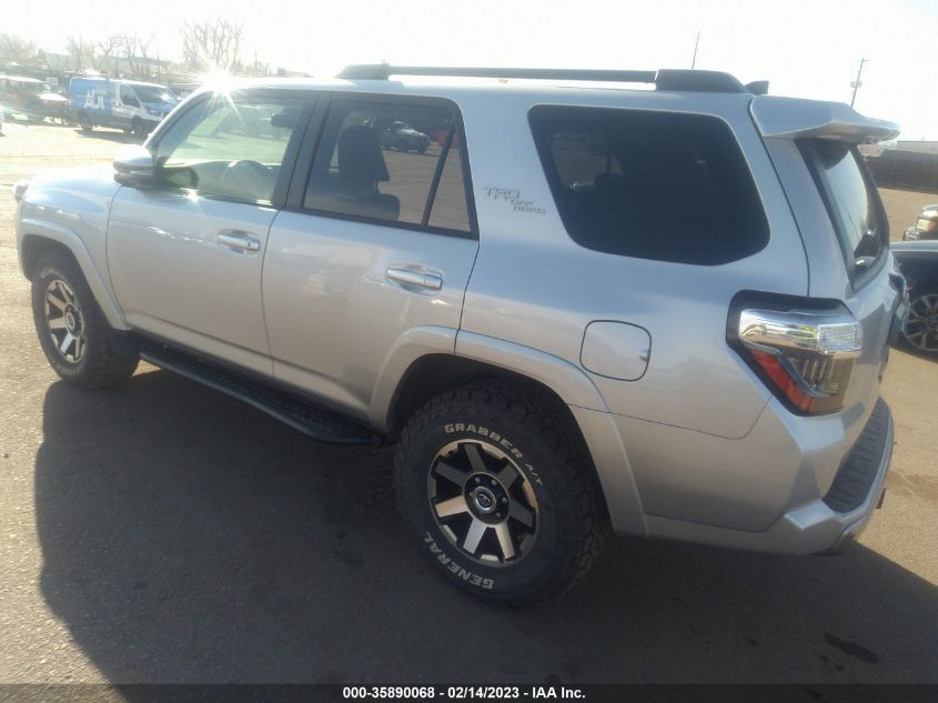 2022 TOYOTA 4RUNNER TRD OFF ROAD PREMIUM VIN: JTERU5JR1N5982844