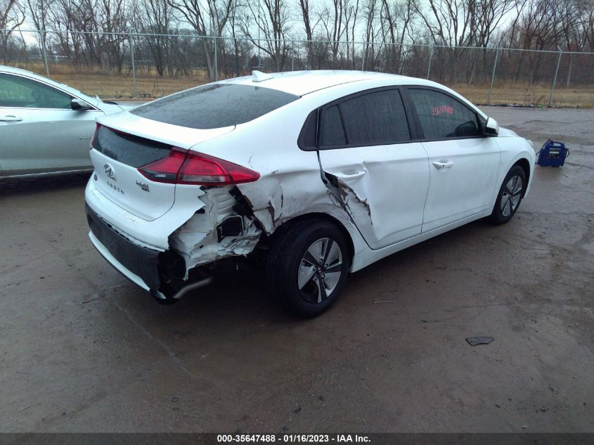 2021 HYUNDAI IONIQ HYBRID BLUE VIN: KMHC65LCXMU252685