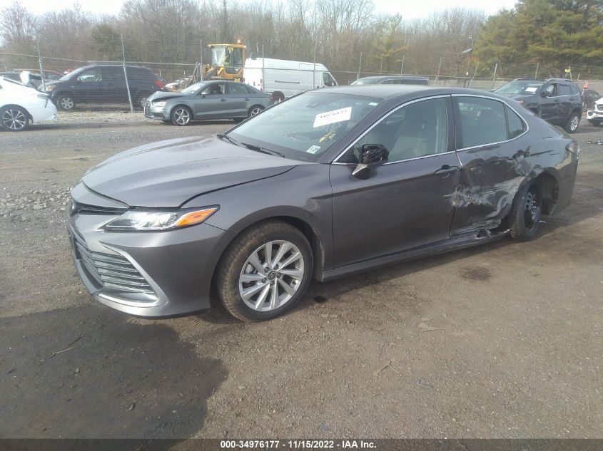 2022 TOYOTA CAMRY LE VIN: 4T1C11BKXNU061883