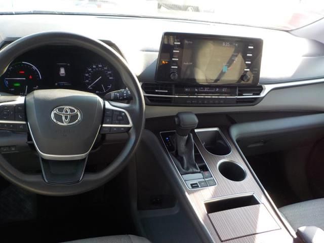 2021 TOYOTA SIENNA LE VIN: 5TDKRKEC9MS017928