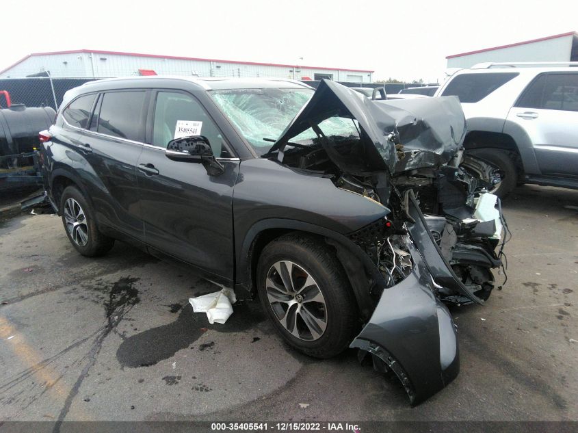 2020 TOYOTA HIGHLANDER XLE VIN: 5TDGZRAH2LS003108