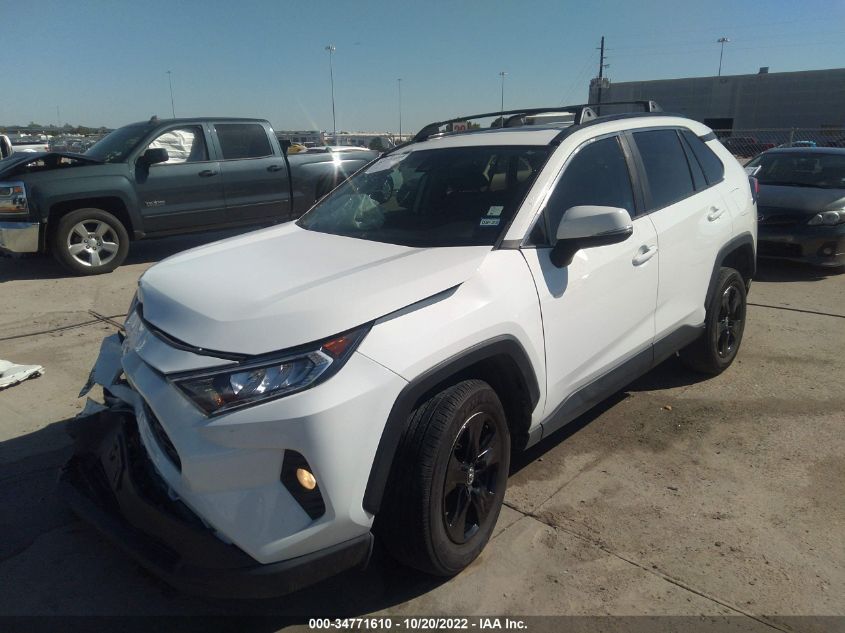 2020 TOYOTA RAV4 XLE VIN: 2T3W1RFV8LW076015