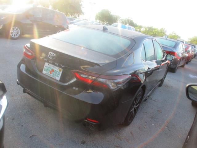 2021 TOYOTA CAMRY SE VIN: 4T1G11AK9MU429861