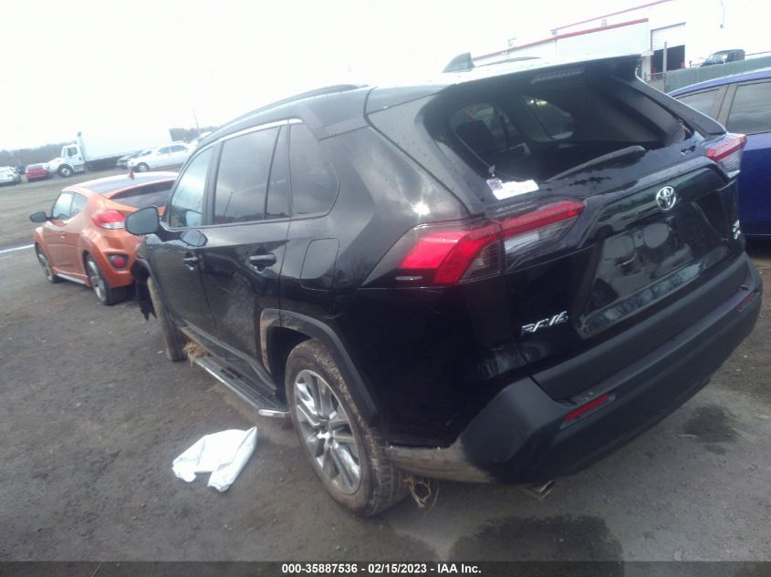 2022 TOYOTA RAV4 XLE PREMIUM VIN: 2T3A1RFV4NW268156