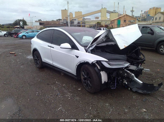 2022 TESLA MODEL X VIN: 7SAXCAE5XNF351008