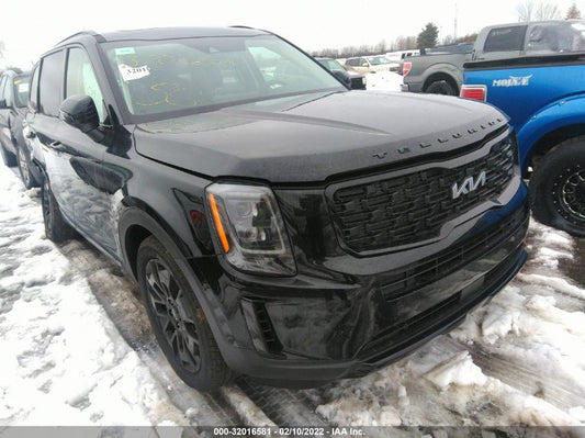 2022 KIA TELLURIDE EX VIN: 5XYP3DHC5NG232588