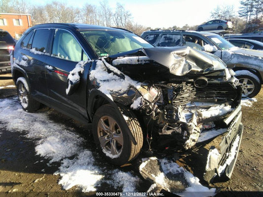 2022 TOYOTA RAV4 XLE VIN: 2T3P1RFV5NW260870