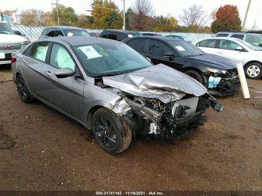 2022 HYUNDAI ELANTRA SEL VIN: KMHLM4AG2NU243017