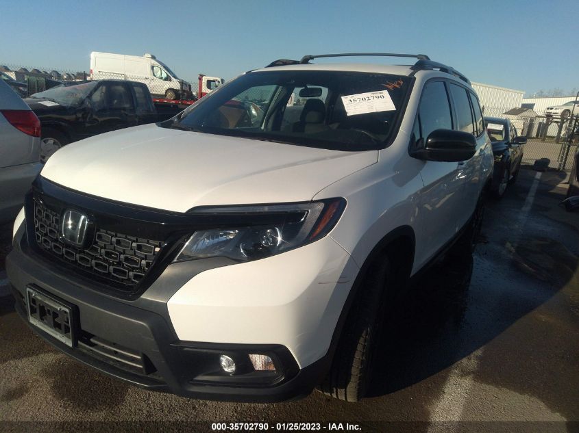 2021 HONDA PASSPORT SPORT VIN: 5FNYF7H21MB002427