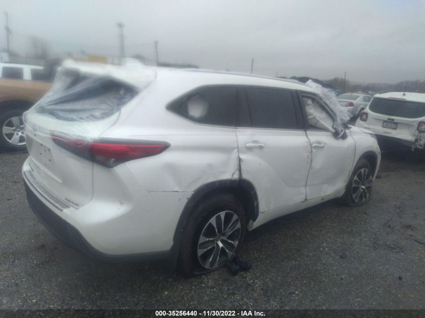 2020 TOYOTA HIGHLANDER XLE VIN: 5TDHZRBH3LS029199