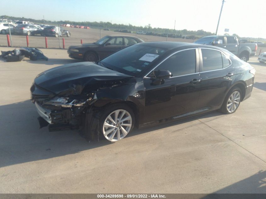 2022 TOYOTA CAMRY LE VIN: 4T1C11AK2NU683475