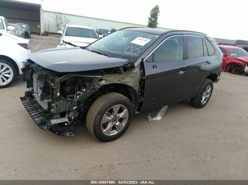 2022 TOYOTA RAV4 XLE VIN: 2T3W1RFV1NC180527