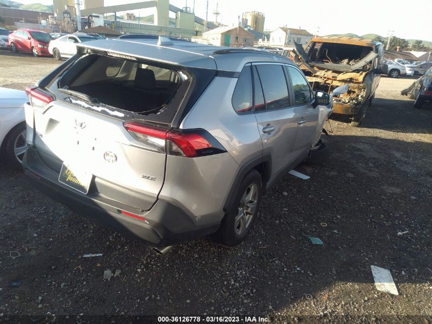 2022 TOYOTA RAV4 XLE VIN: 2T3W1RFV8NC202409