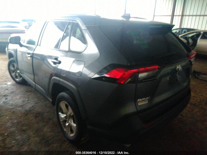 2021 TOYOTA RAV4 XLE VIN: 2T3W1RFV5MC163597